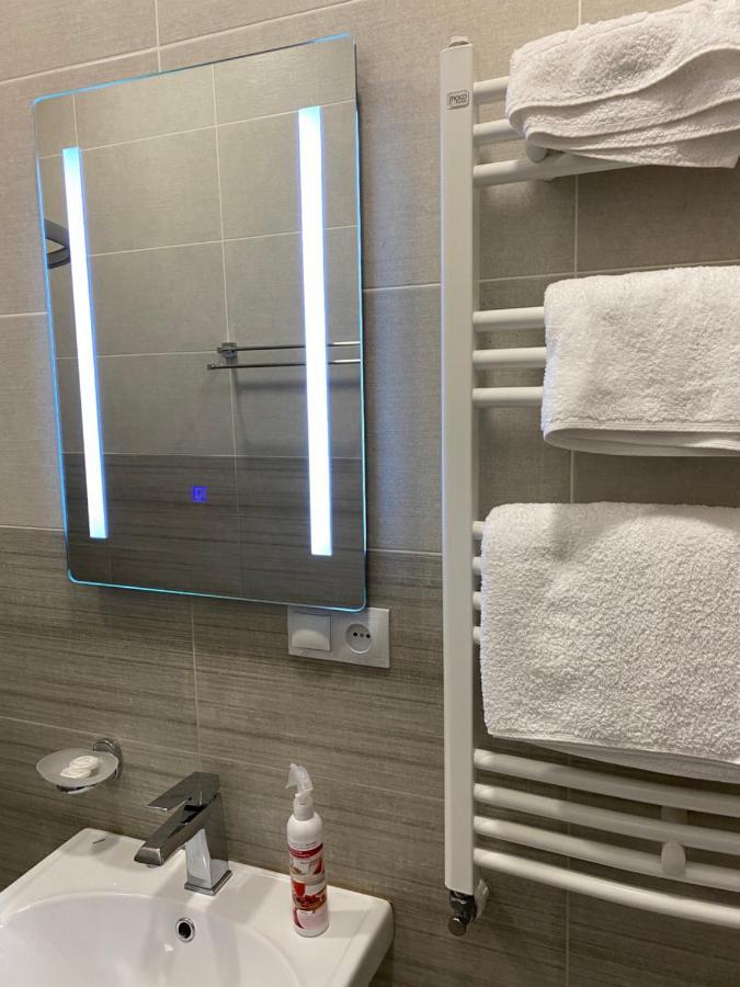 Hotel Sharl Ninotsminda Luaran gambar