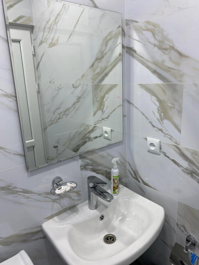 Hotel Sharl Ninotsminda Luaran gambar